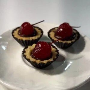 Tortinha Avelã e Cereja