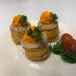 Canapé de Cheddar e Bacon